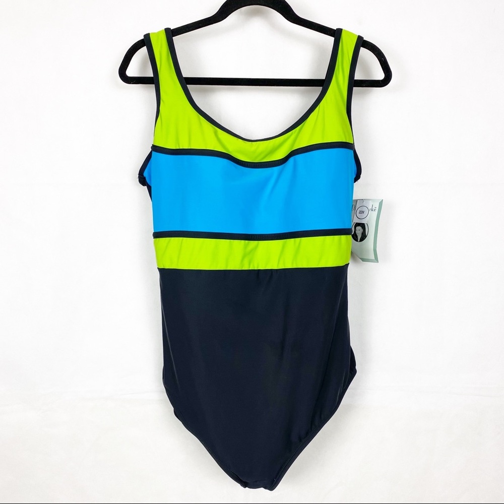 Options | Delta Burke Swimsuit Size 22W One Piece